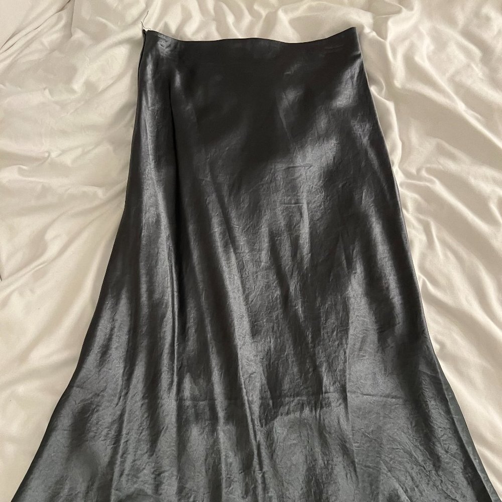 Aritzia Babaton slip skirt Smoky Emerald Green  2